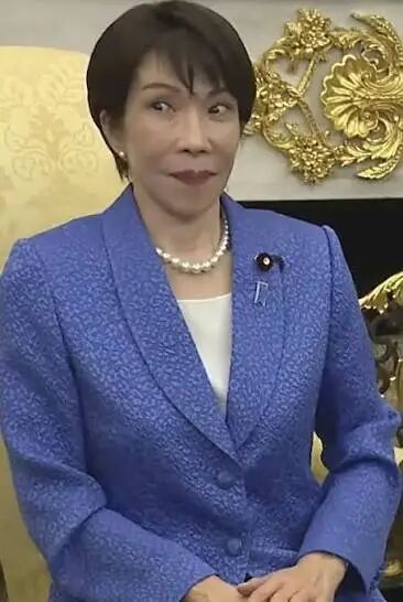 高市早苗直接五秒七個表情